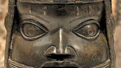 Eine Benin-Bronze.