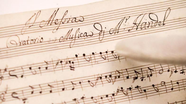 Das Bild ganz oben zeigt das Manuskript zu "The Messiah" von Georg Friedrich Händel